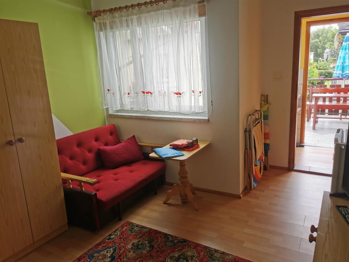 Dom Wczasowy Maja Dzwirzyno Luaran gambar