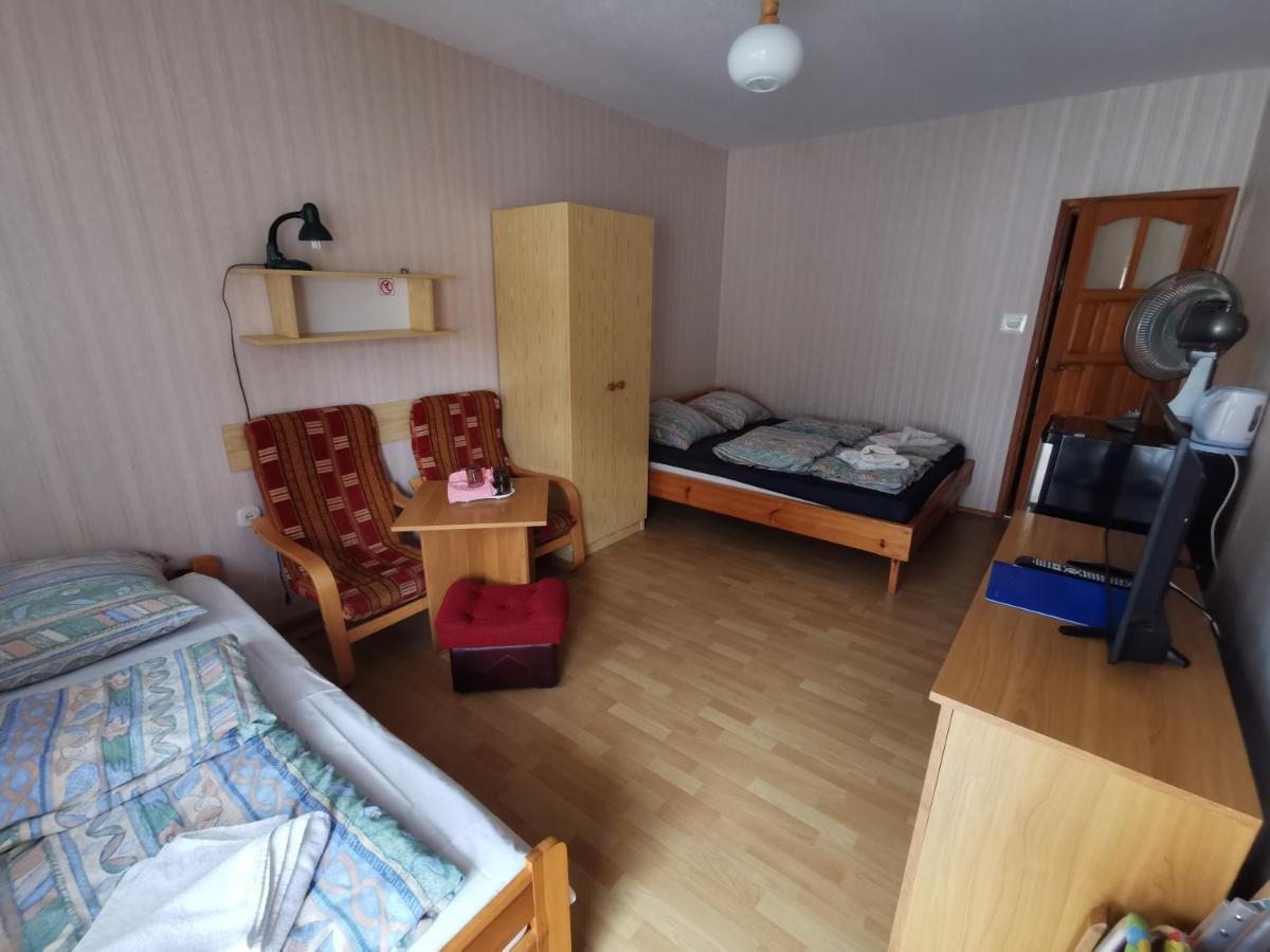 Dom Wczasowy Maja Dzwirzyno Luaran gambar